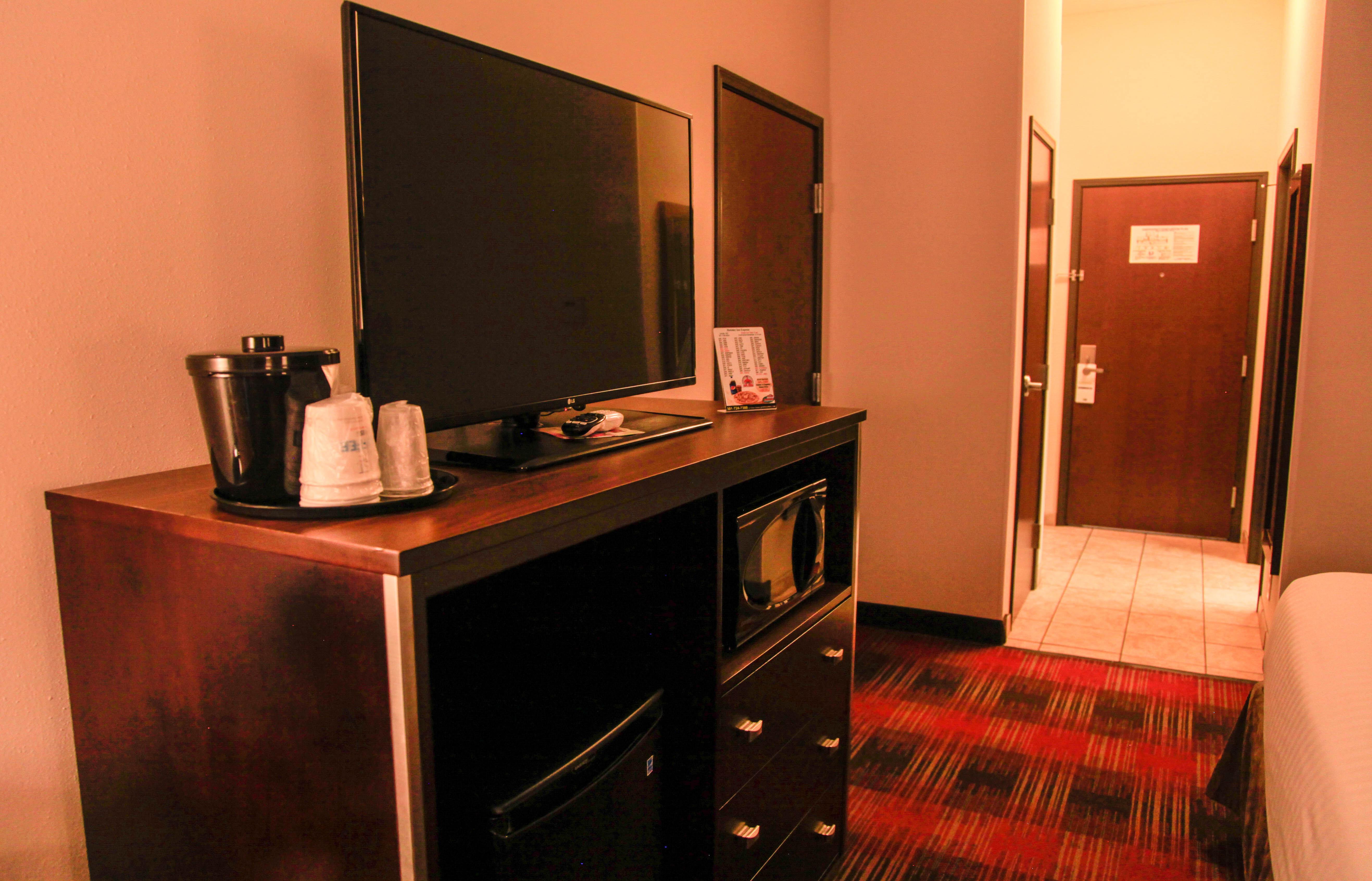 Holiday Inn Express & Suites Cumberland - La Vale By Ihg Dış mekan fotoğraf