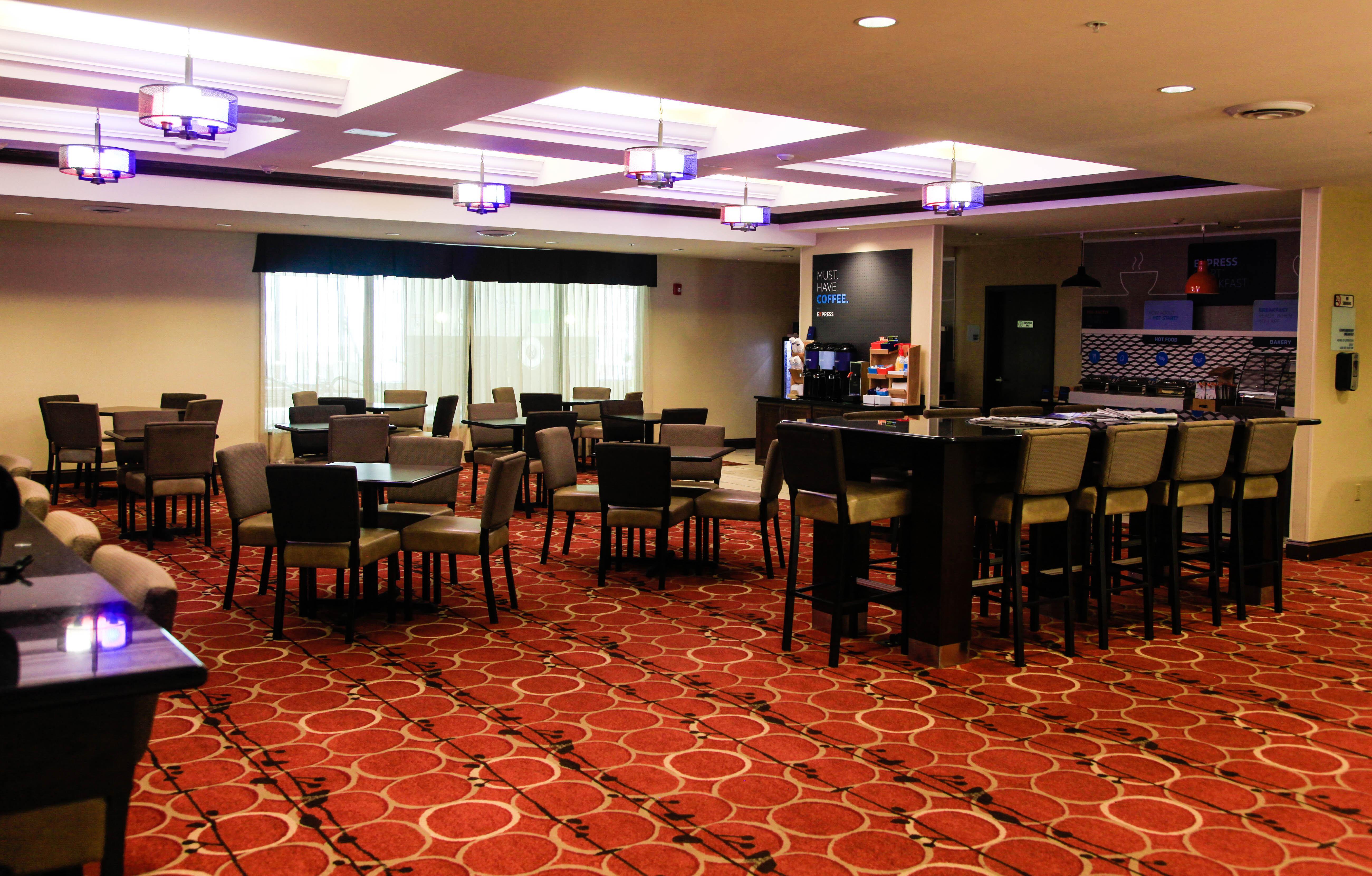Holiday Inn Express & Suites Cumberland - La Vale By Ihg Dış mekan fotoğraf